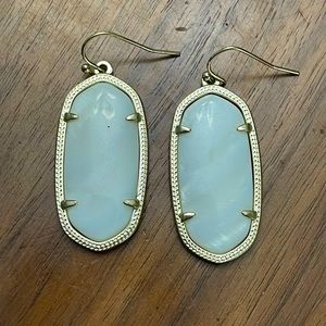 Kendra Scott Elle mother of pearl earrings.